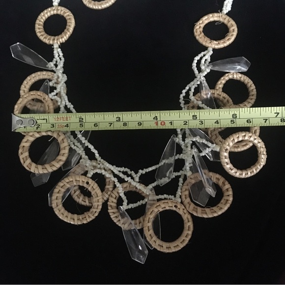 Beaded Basket Weave Style Necklace and Earrings Set - Picture 11 of 11